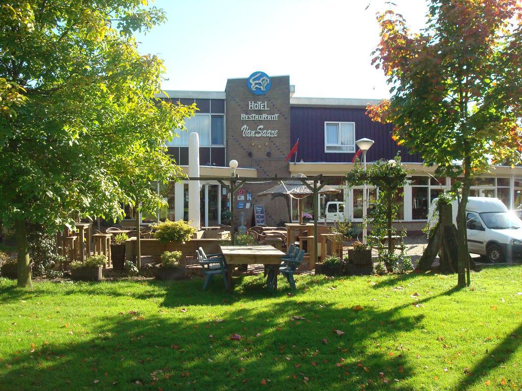 Hotel And Restaurant Van Saaze Kraggenburg Екстер'єр фото